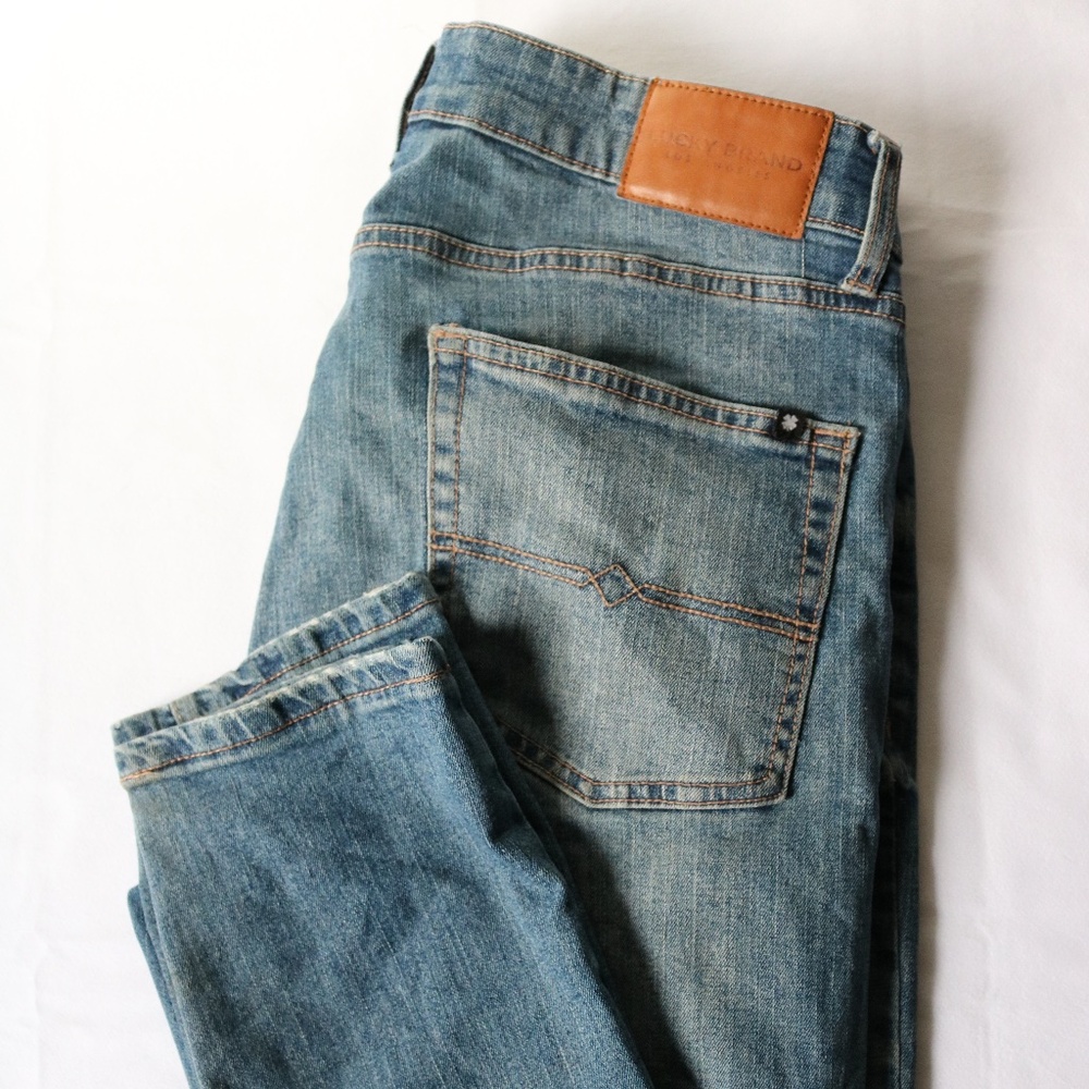 Lucky Brand Jeans Taper Fit Men's 31/30 (Waist/Length) Distressed Slim Blue